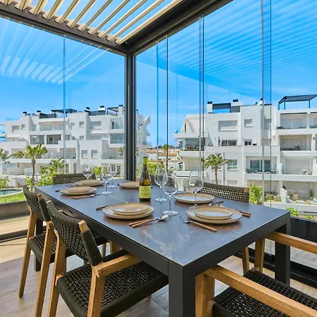 Bali Penthouse - By Welcomely Appartement