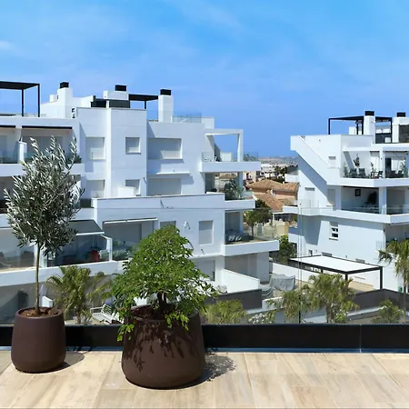 Stylish Penthouse With Jacuzzi - By Welcomely Torrevieja