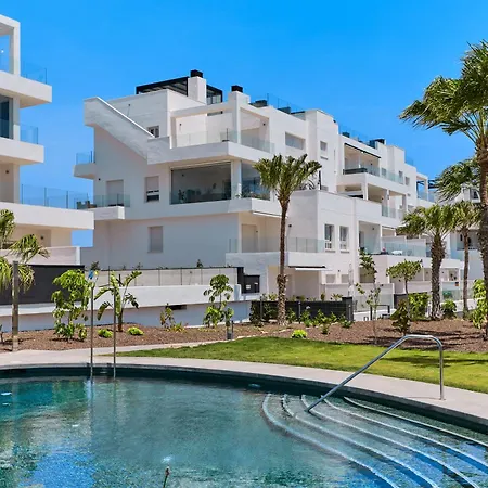 Stylish Penthouse With Jacuzzi - By Welcomely * Torrevieja