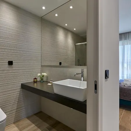 Stylish Penthouse With Jacuzzi - By Welcomely Torrevieja